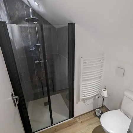 펜션 Le Nid De Mazerolles