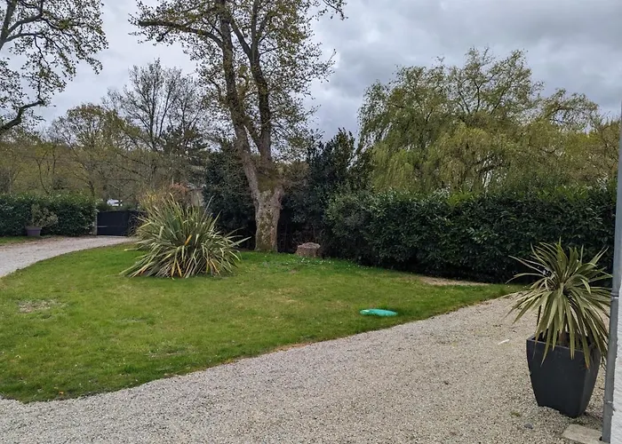 بيت للعطل Le Nid De Mazerolles